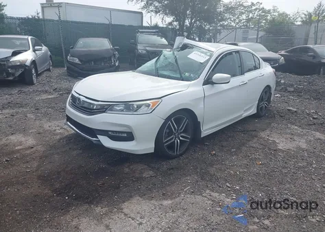 2017 Honda Accord Sport Se z USA, uszkodzony, nr VIN 1HGCR2F16HA196502